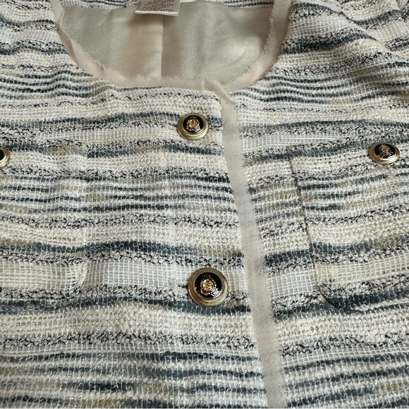 Monroe & Main Textured Stripe Blazer | Cotton Blend · Classic Work Coastal Chic - Picture 3 of 8